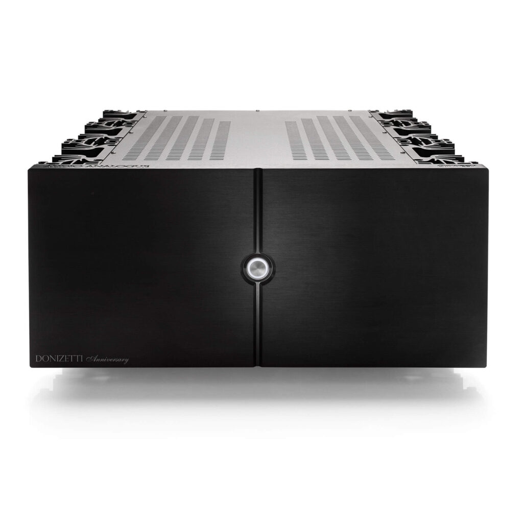 Audio Analogue Donizetti Anniversary Zwart Eindversterker Voorkant MCINTOSH VOORVERSTERKER